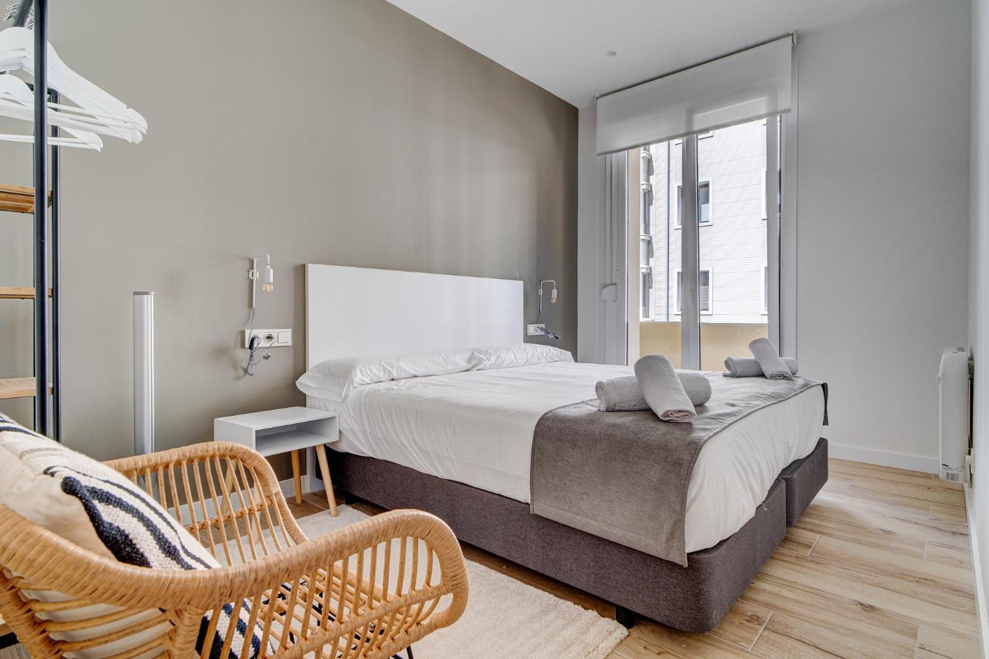 Apartamentos Gran Via By Sanse Holidays San Sebastián Eksteriør billede