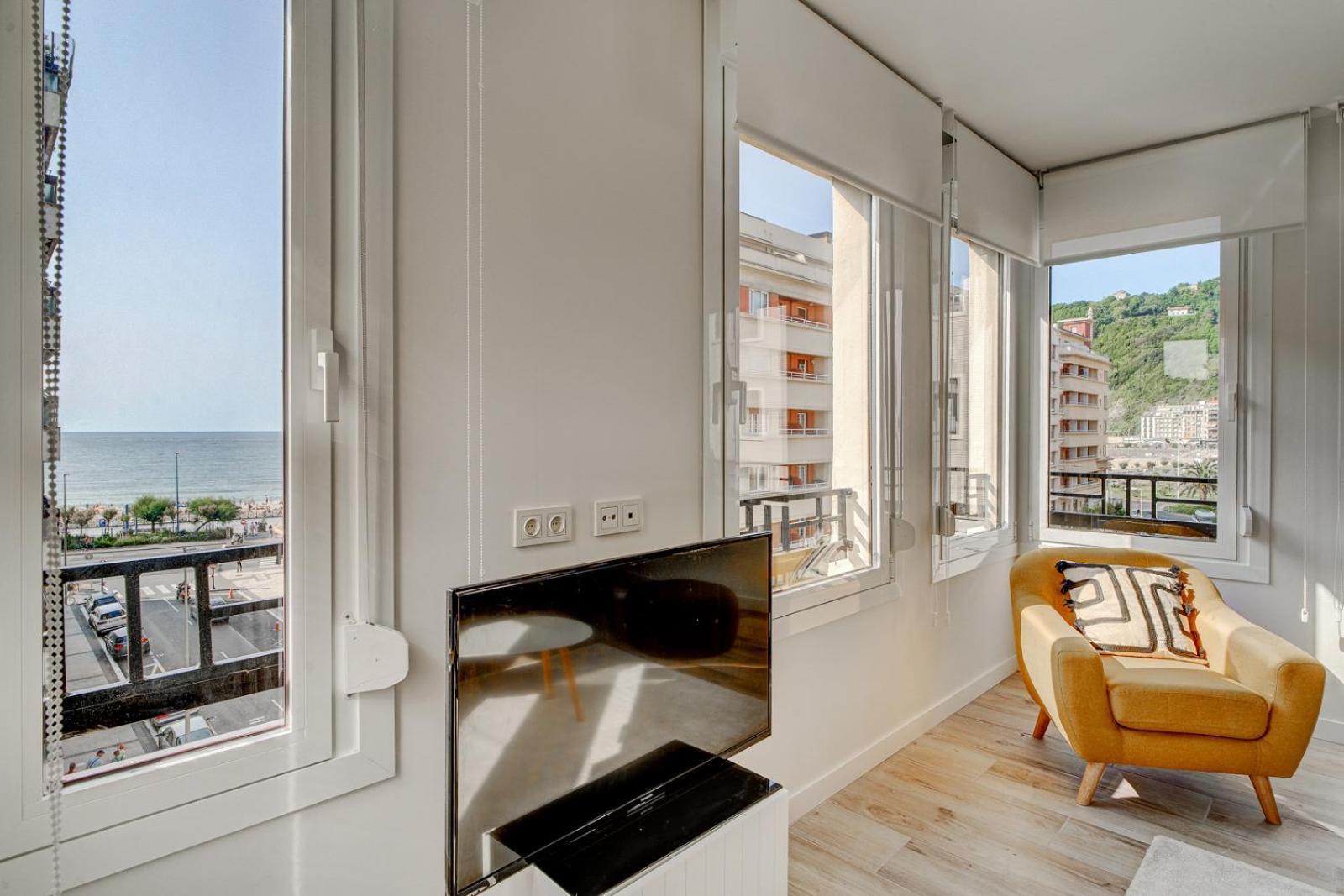 Apartamentos Gran Via By Sanse Holidays San Sebastián Eksteriør billede