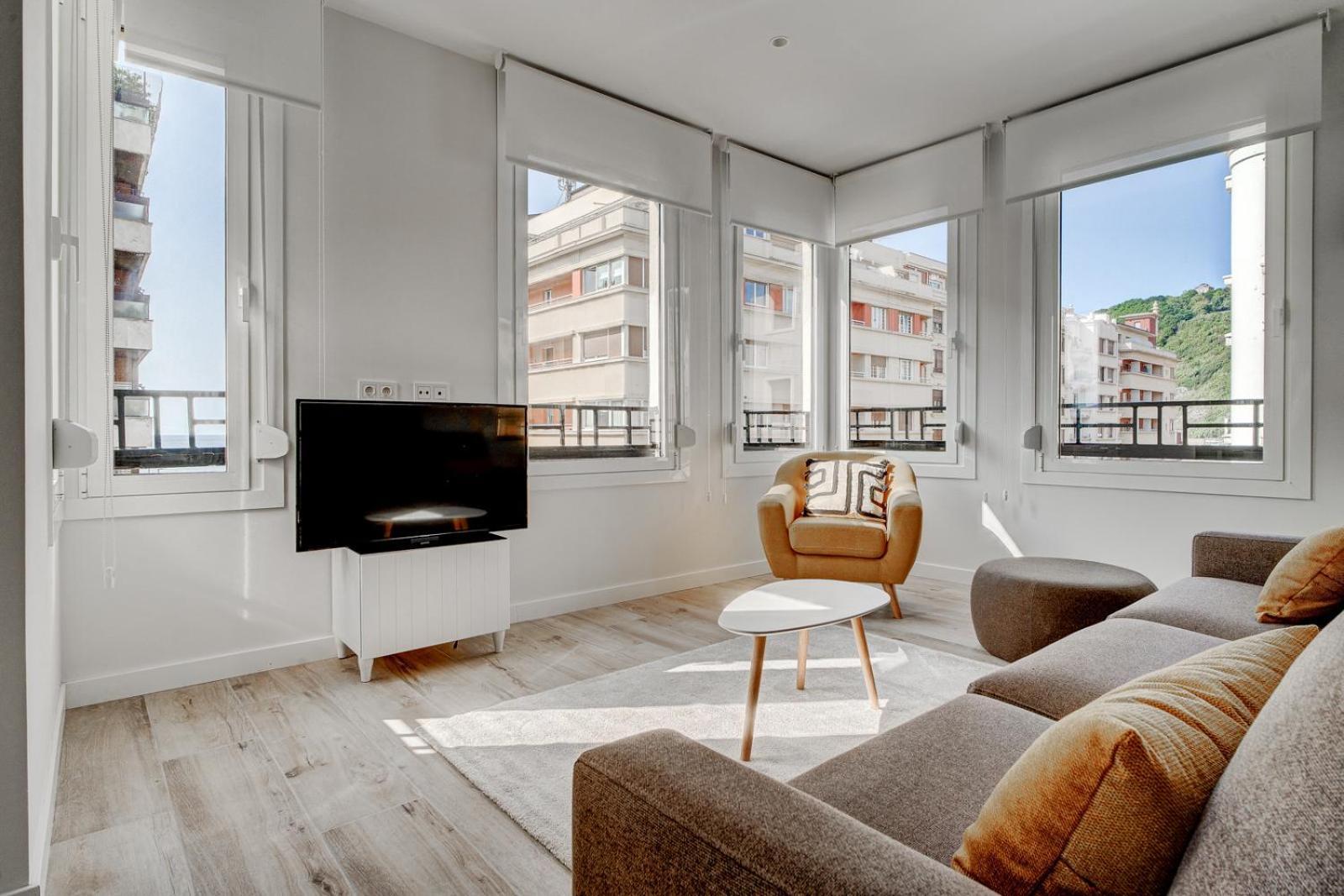 Apartamentos Gran Via By Sanse Holidays San Sebastián Eksteriør billede