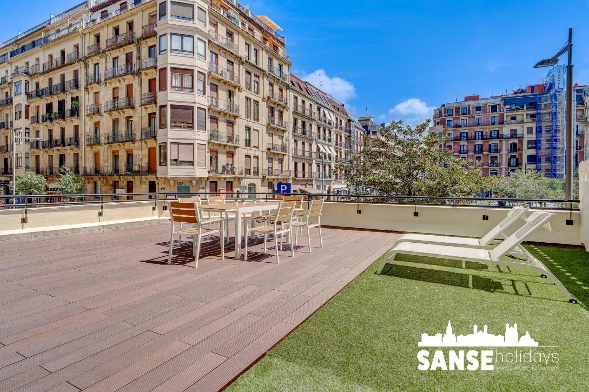 Apartamentos Gran Via By Sanse Holidays San Sebastián Eksteriør billede