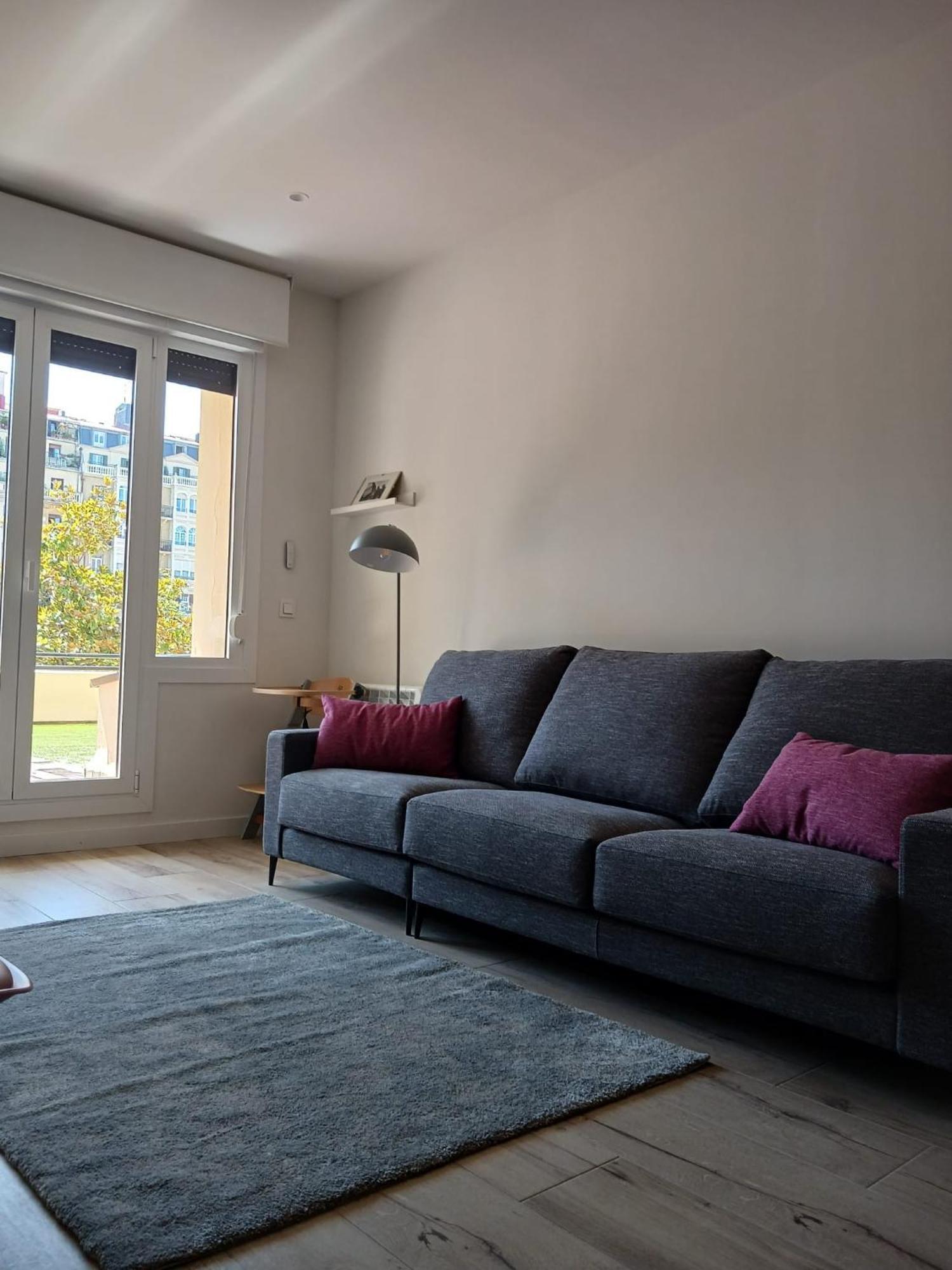 Apartamentos Gran Via By Sanse Holidays San Sebastián Eksteriør billede